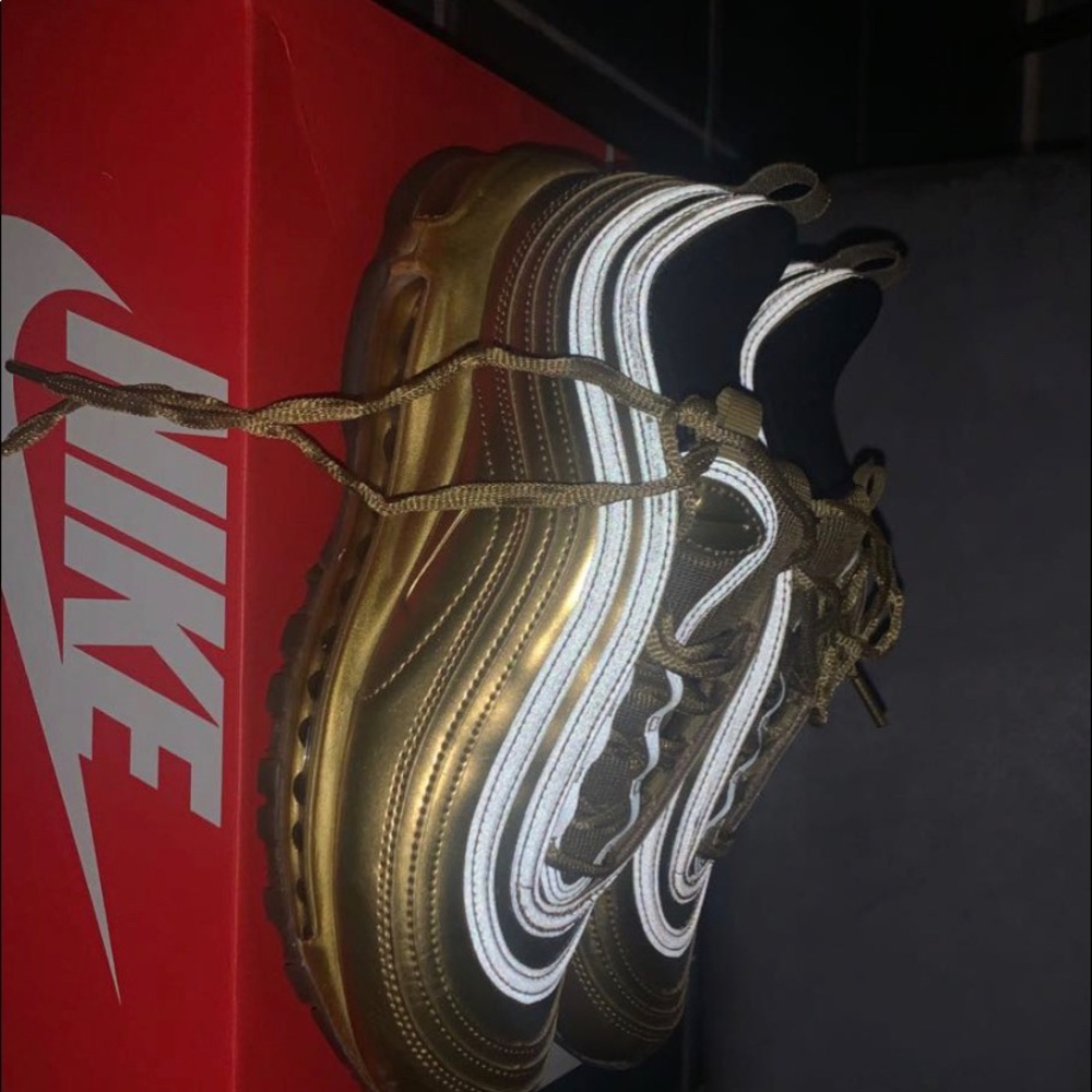 Gold Air Max 97